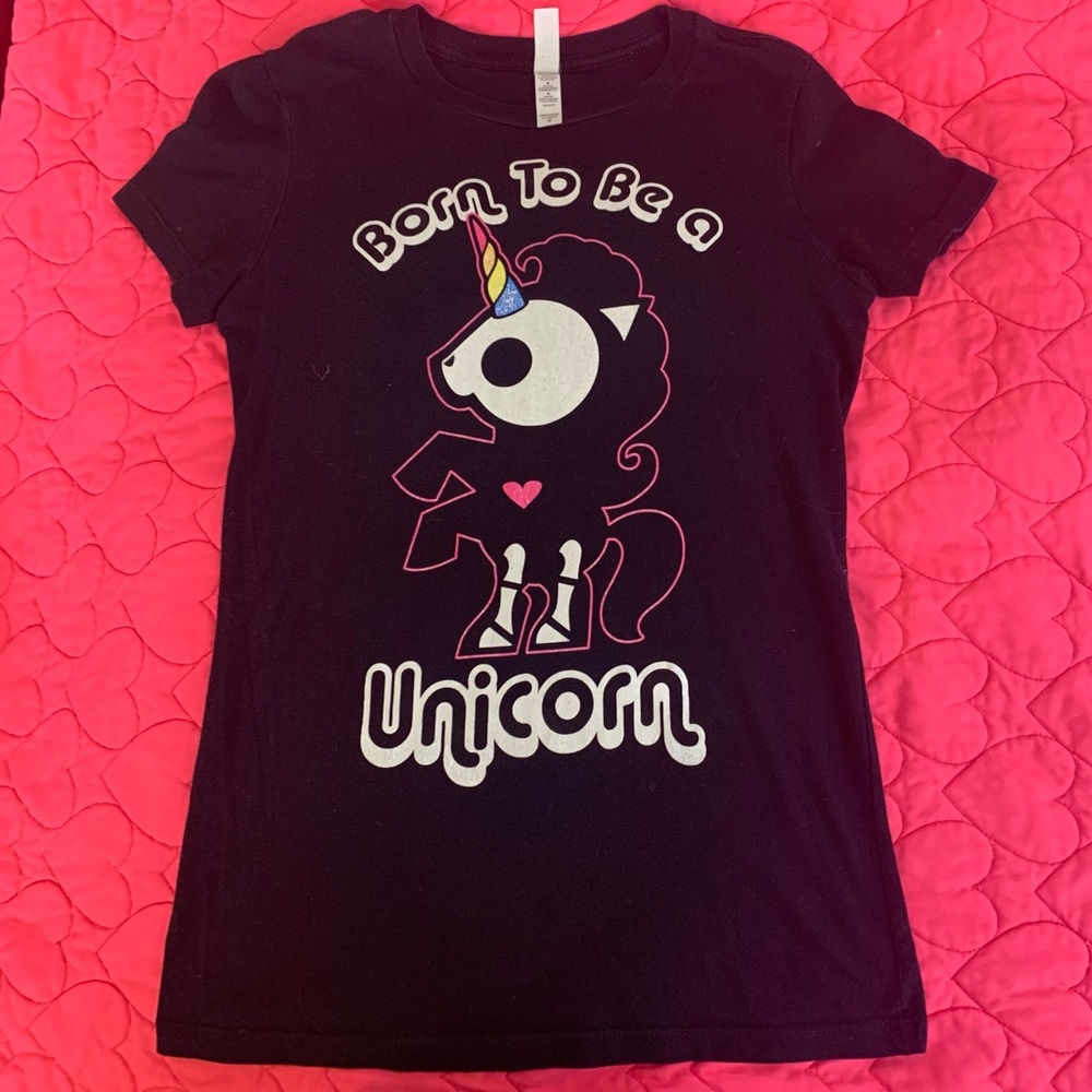 Skelanimals unicorn shirt size Medium